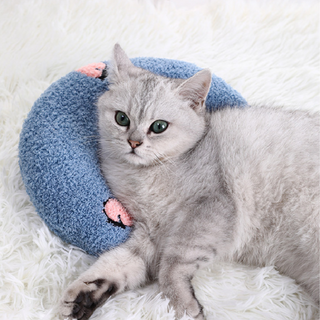 Pet Vibe™ Catnap Crescent Pillow